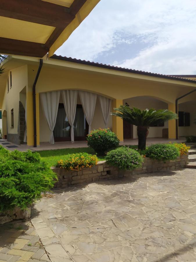 Magnolia House Apartment Scanzano Jonico Bagian luar foto